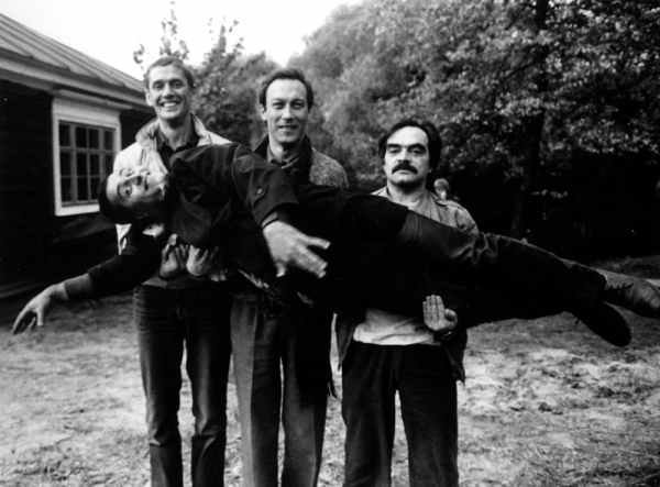 ���������