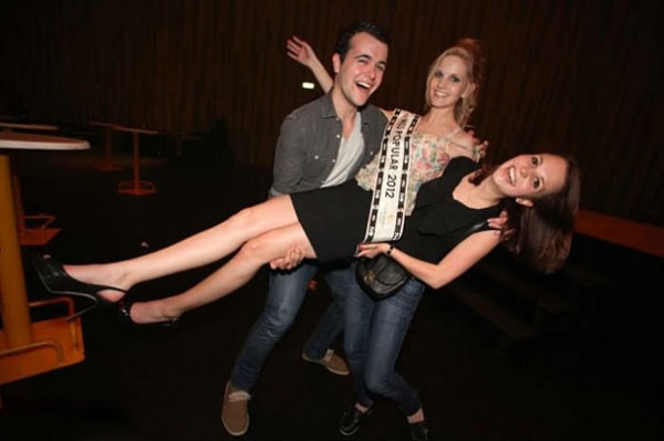 ���������