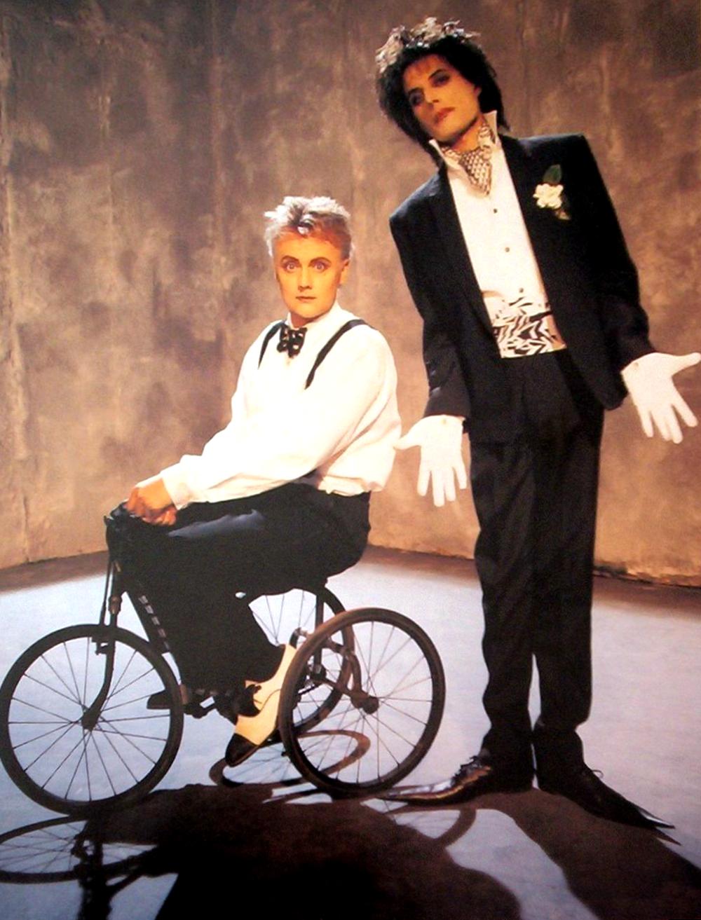 ���������