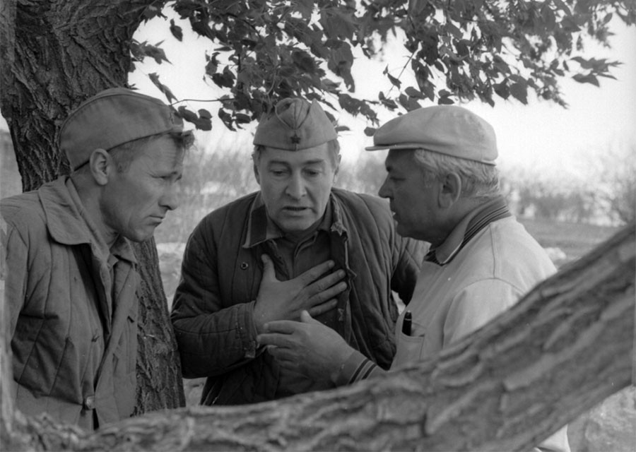 ���������