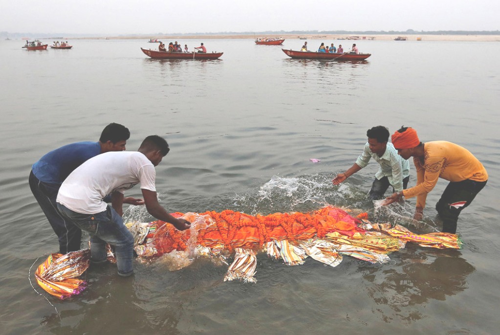 ���������