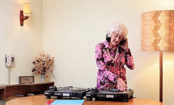 ���������