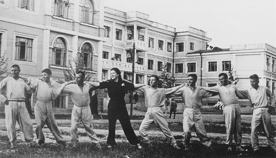 ���������