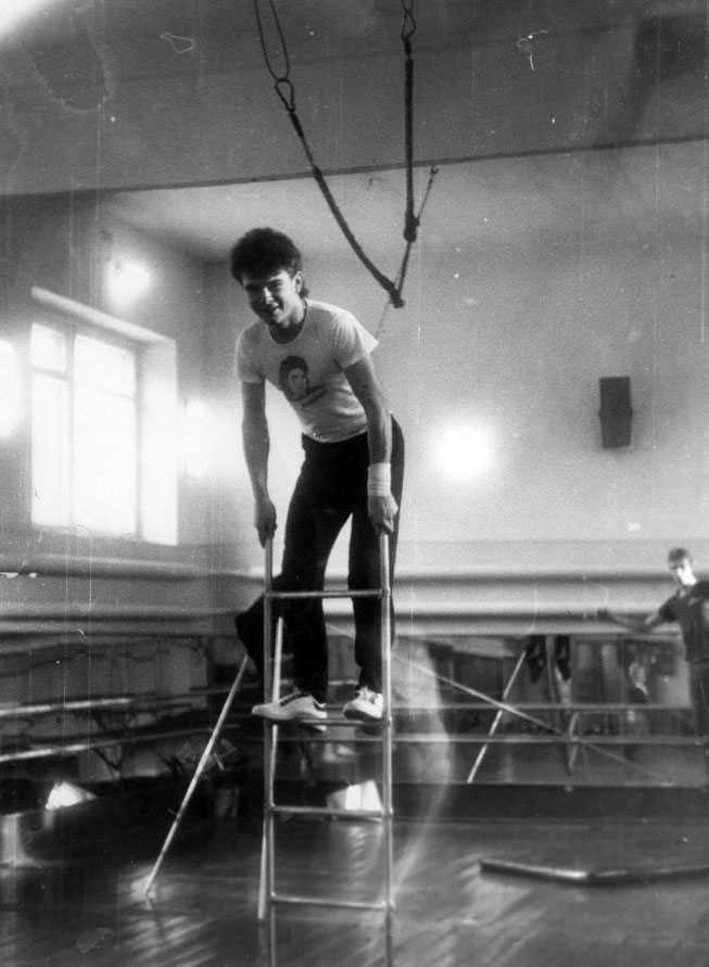 ���������