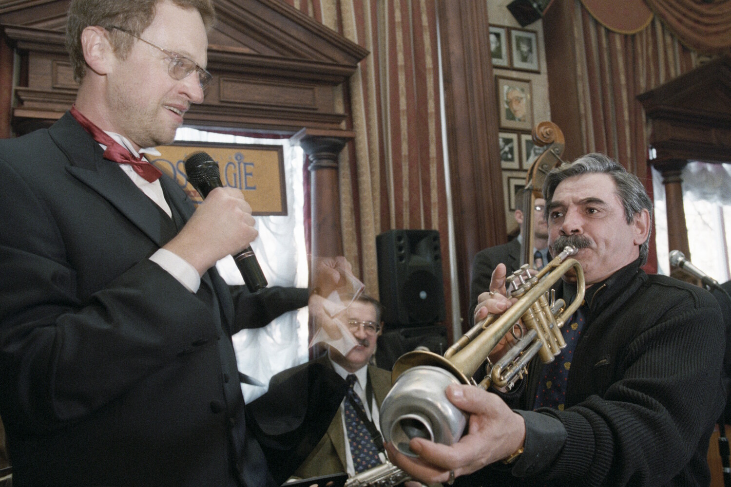 ���������