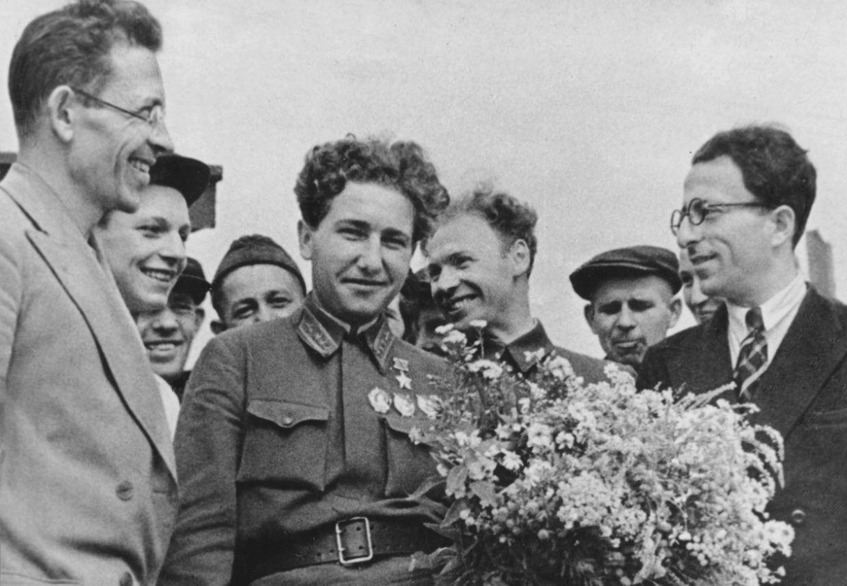 ���������