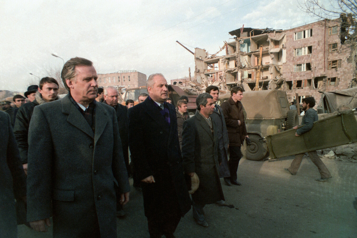 ���������