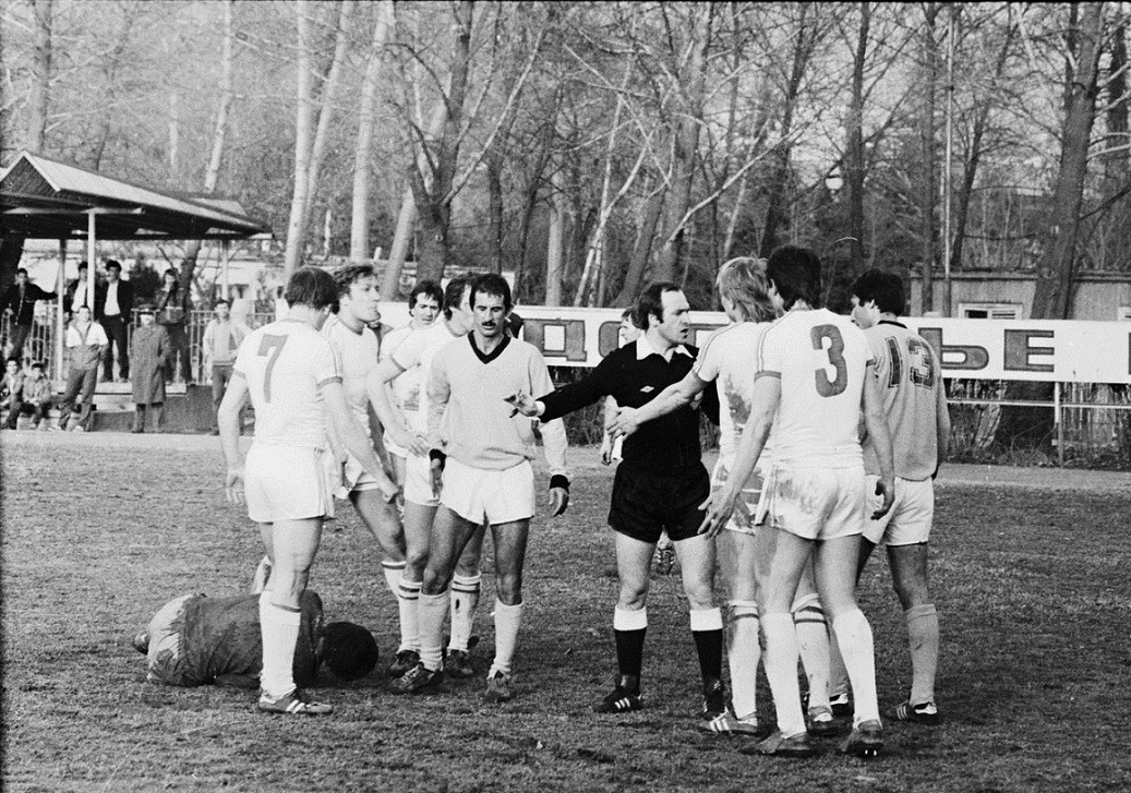 ���������