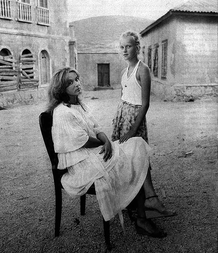 ���������