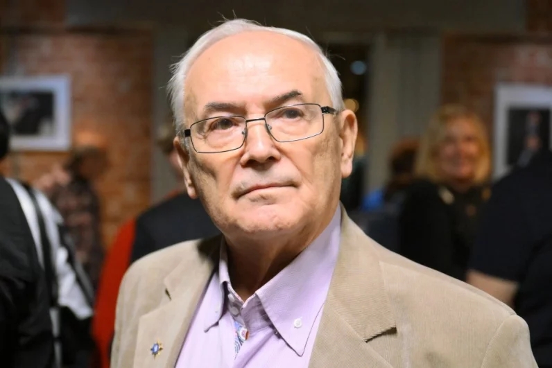 ���������