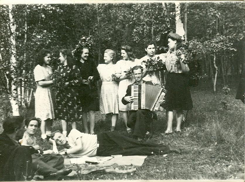 ���������