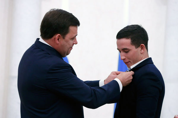 ���������