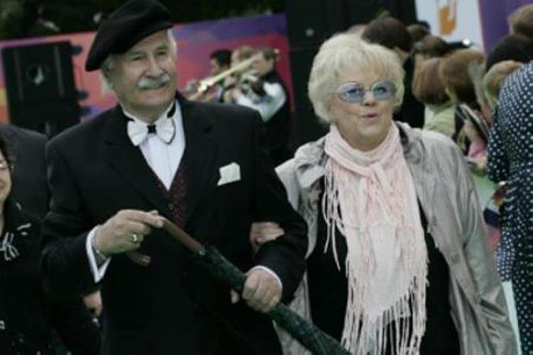 ���������