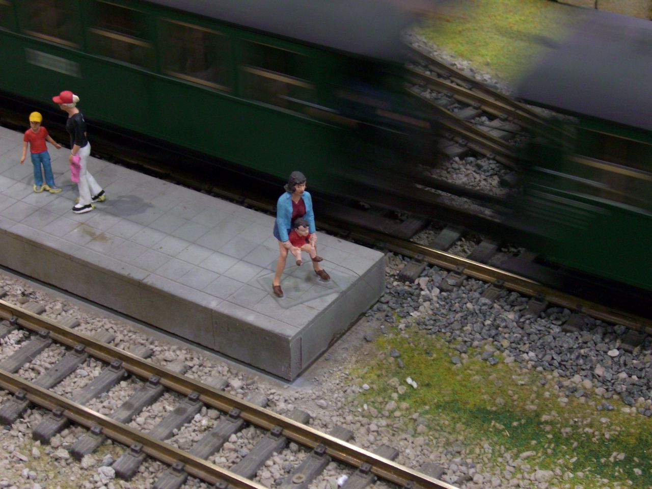 ���������