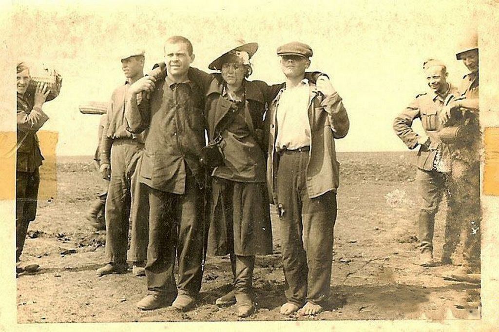 ���������