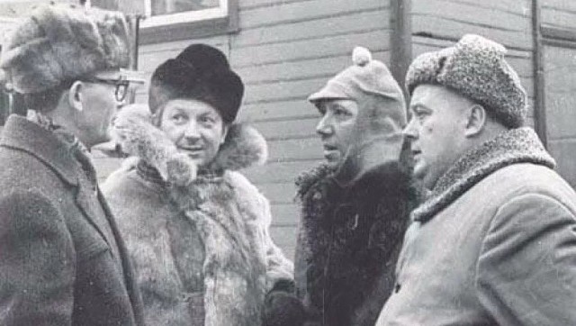 ���������