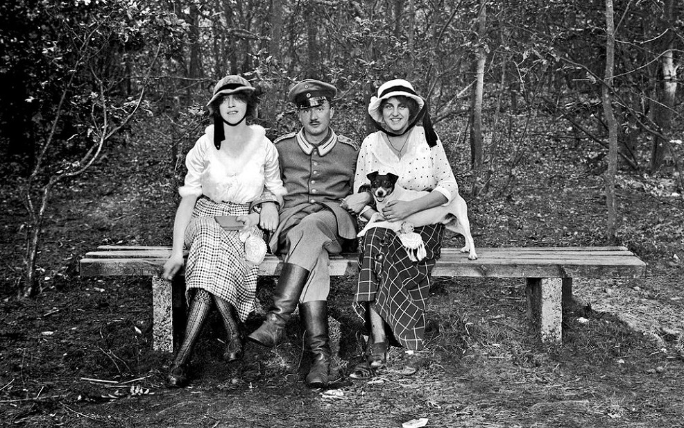 ���������