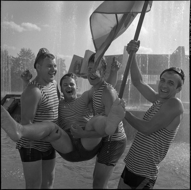 ���������