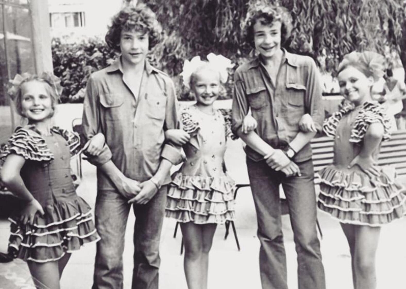 ���������