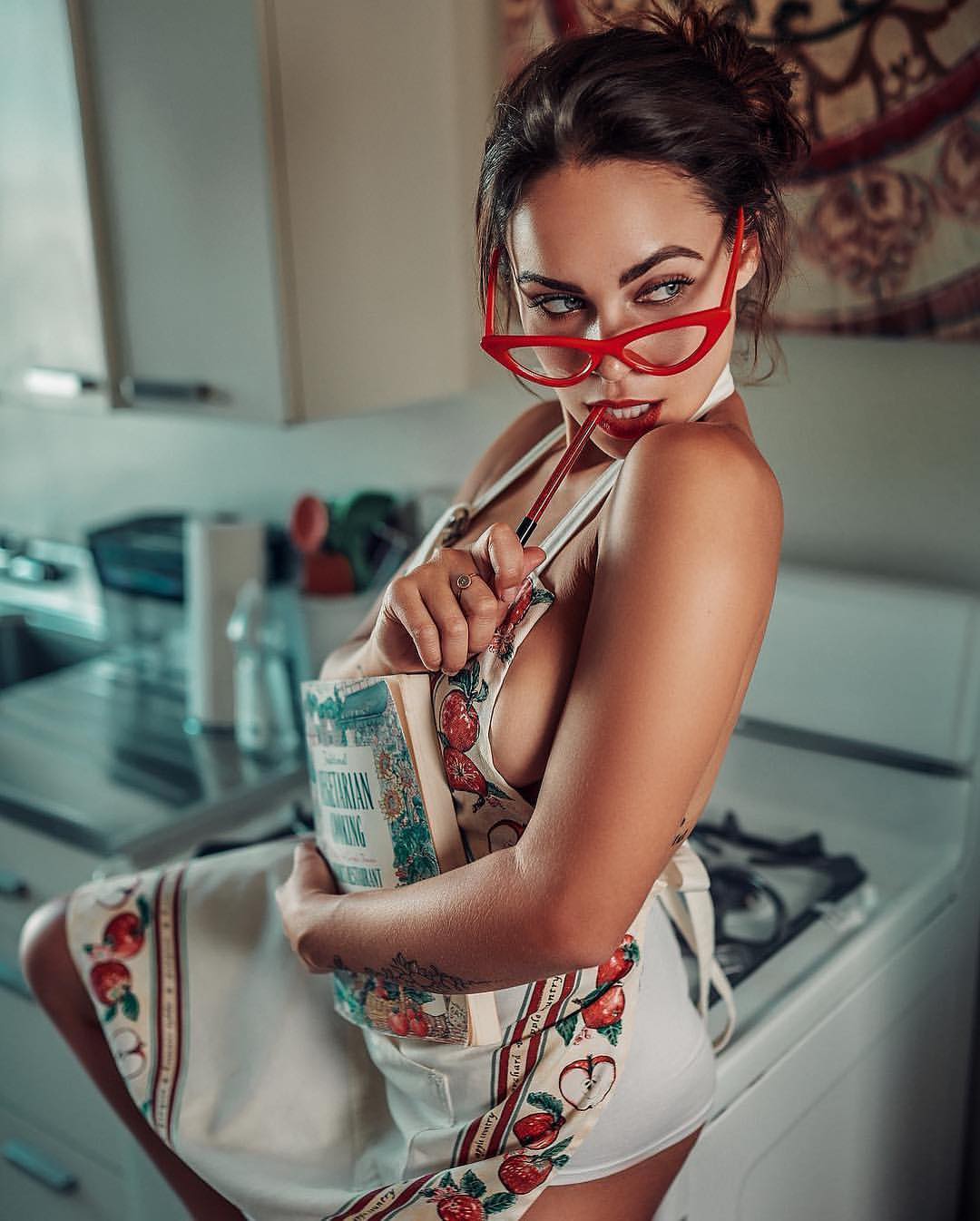 ���������